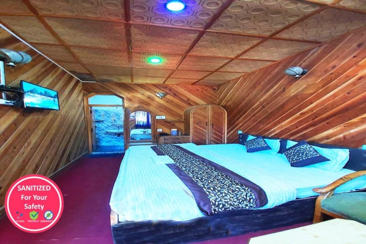 Goroomgo Luxury Stay Mall Road Nainital Exterior foto