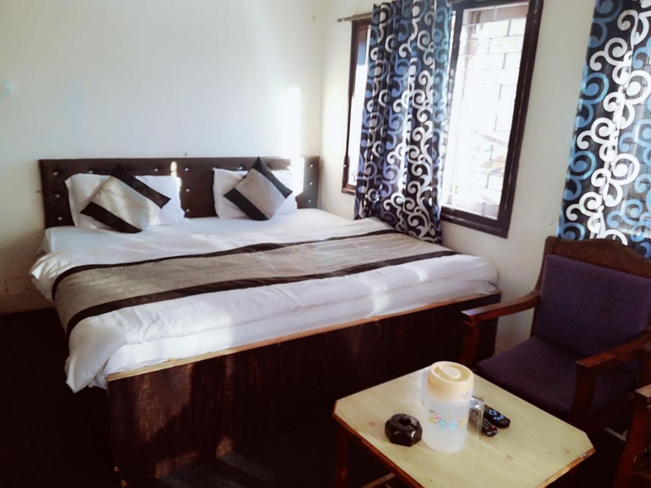 Goroomgo Luxury Stay Mall Road Nainital Exterior foto